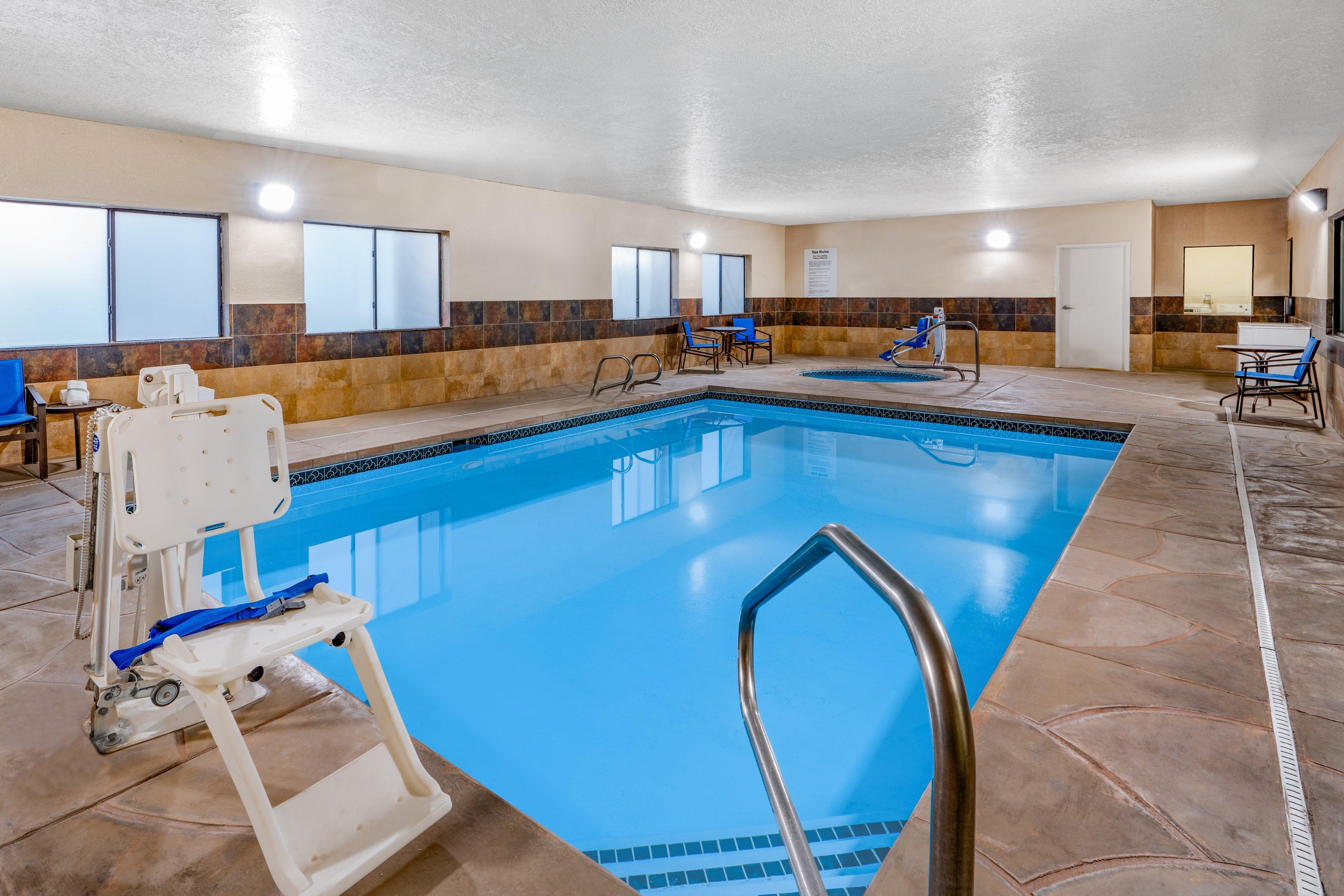 Holiday Inn Express Hotel & Suites Albuquerque - North Balloon Fiesta Park By Ihg Exterior photo