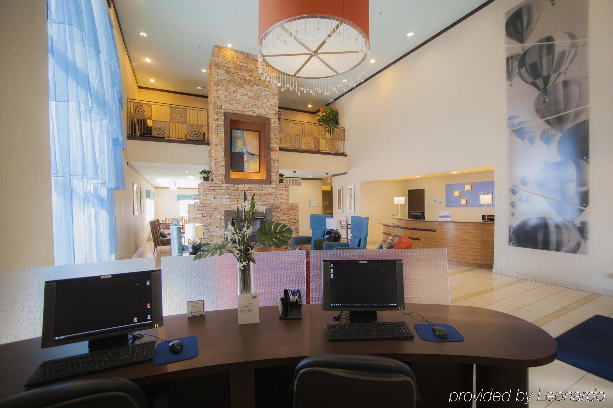 Holiday Inn Express Hotel & Suites Albuquerque - North Balloon Fiesta Park By Ihg Exterior photo